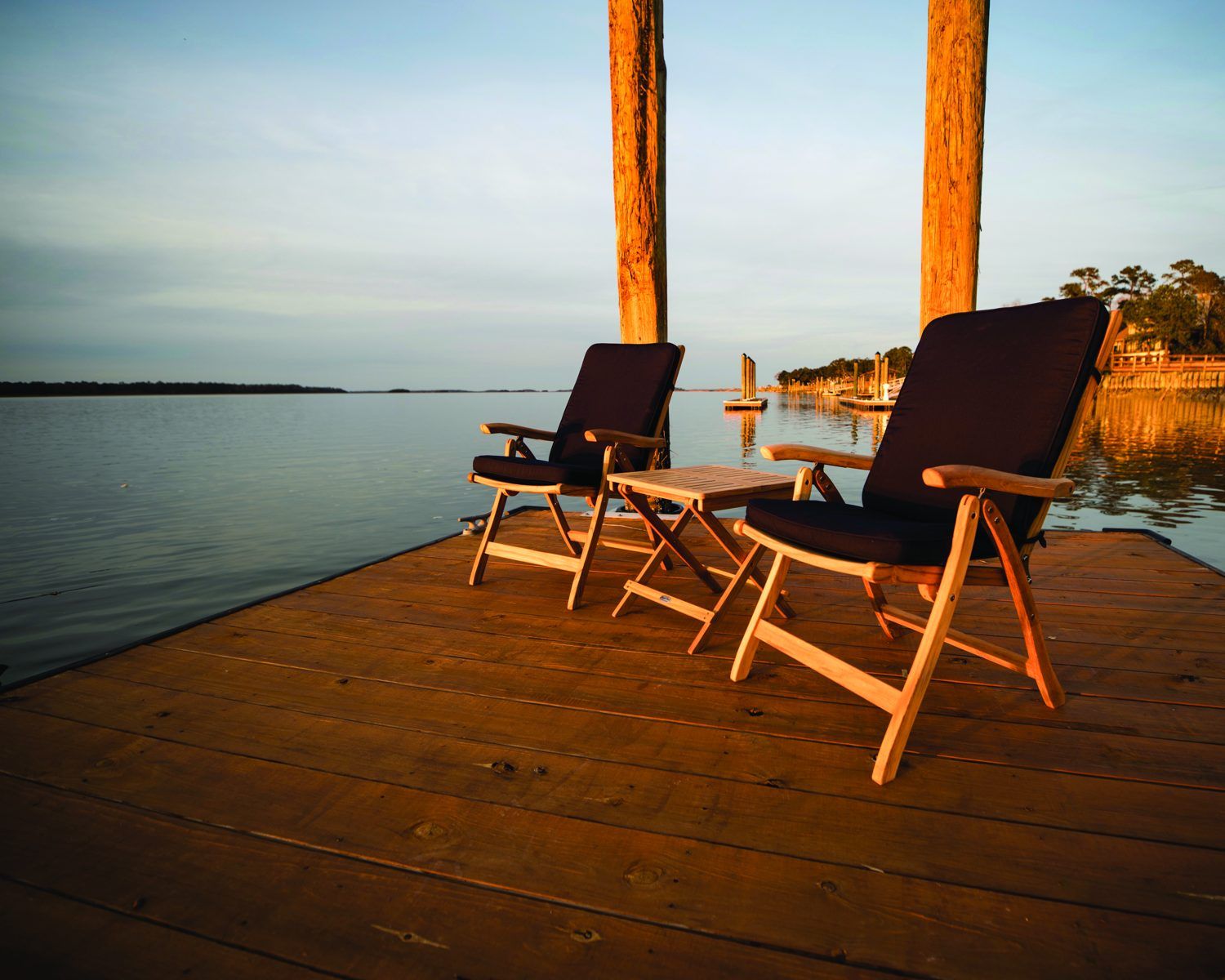 Royal Teak Collection