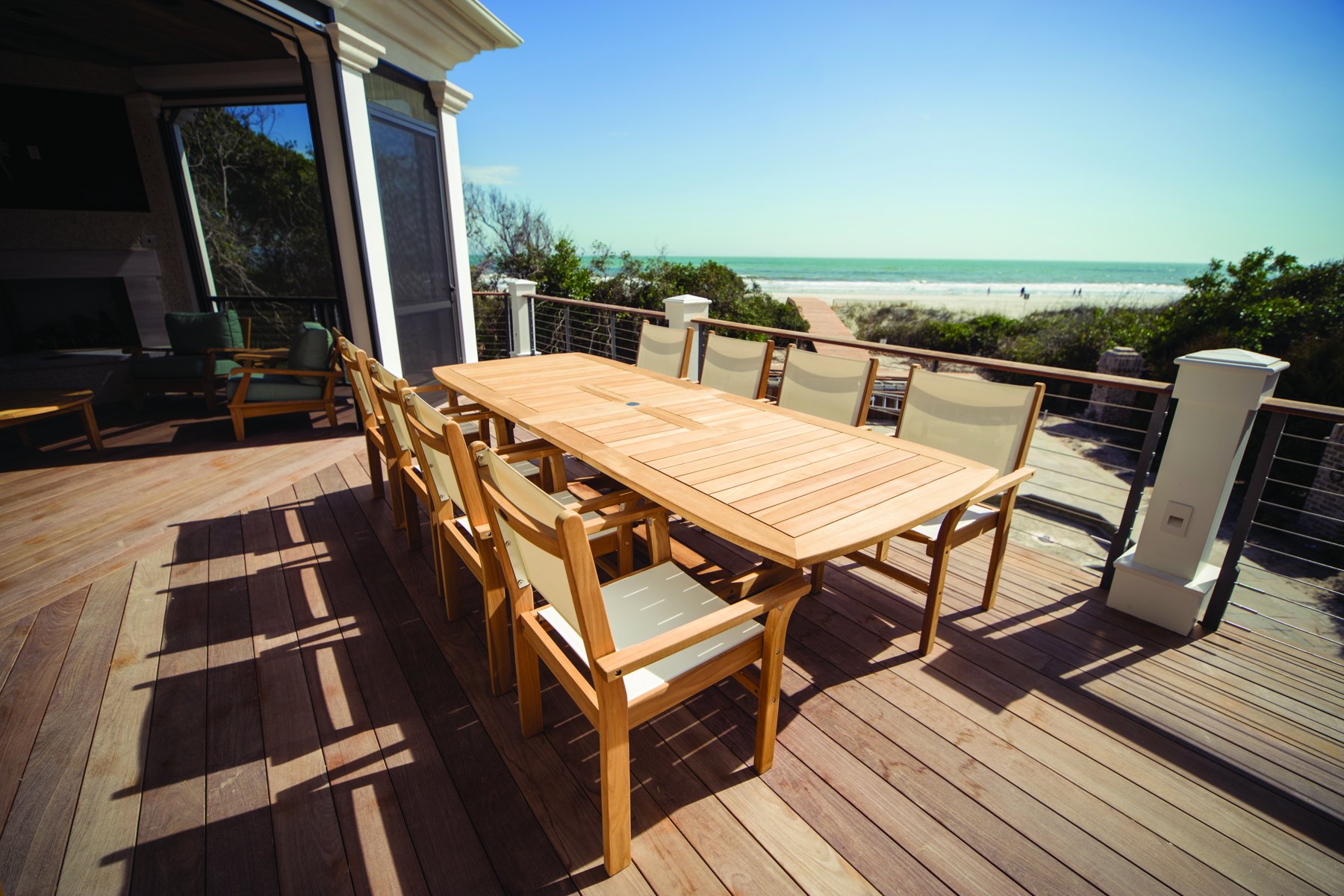Royal Teak Collection