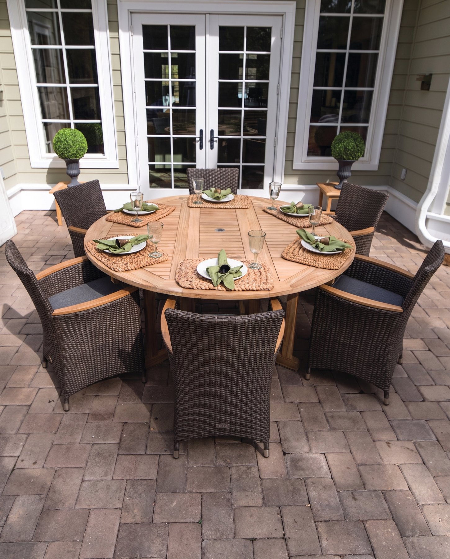 The 6' Drop leaf Table-Round, at home