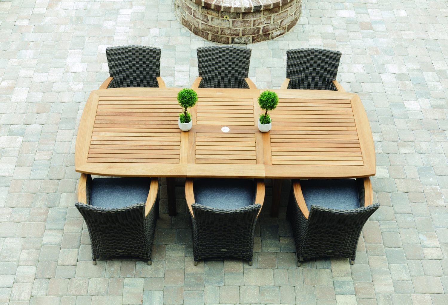 Royal Teak Collection