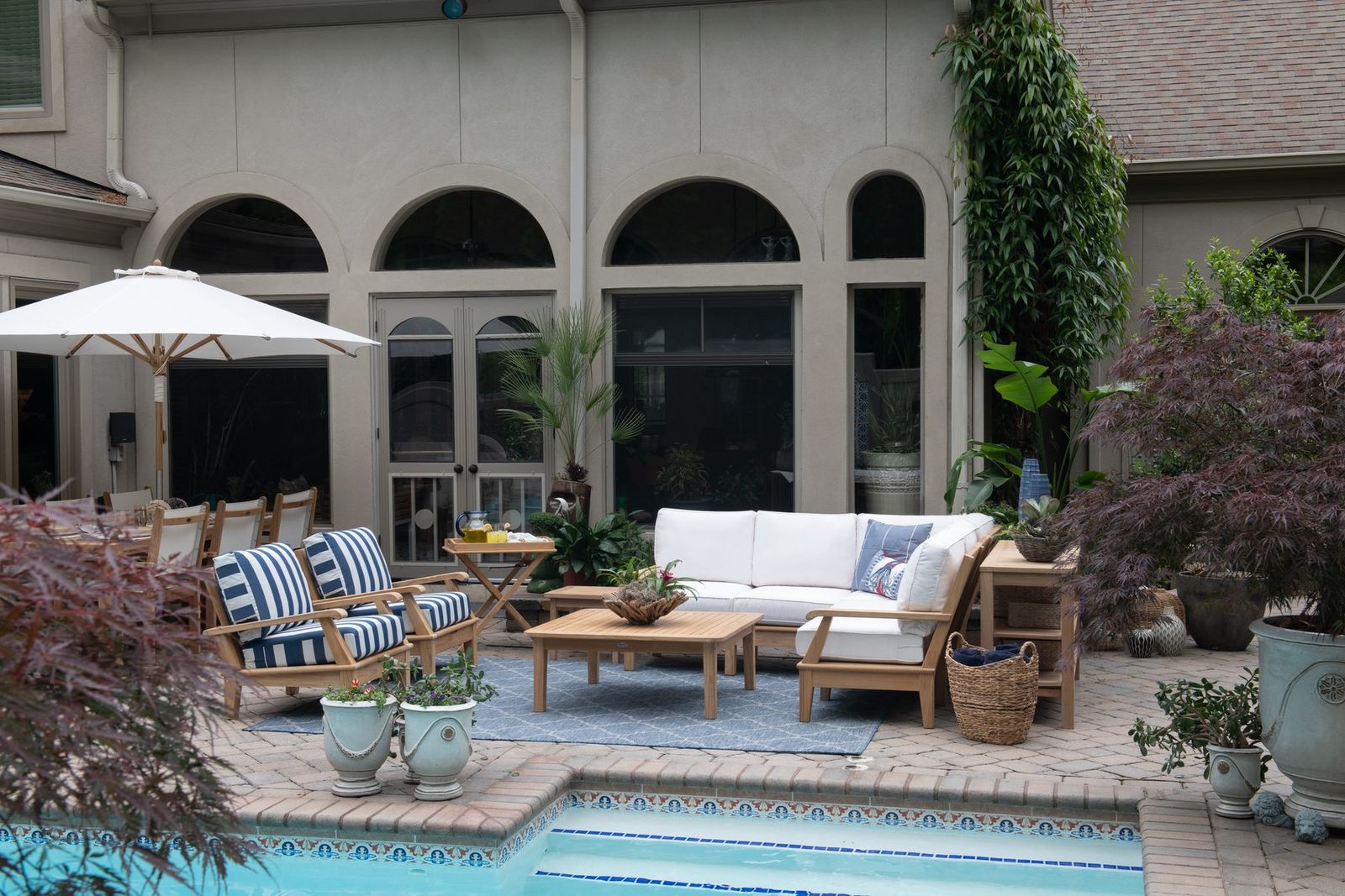 The Miami Base, at home