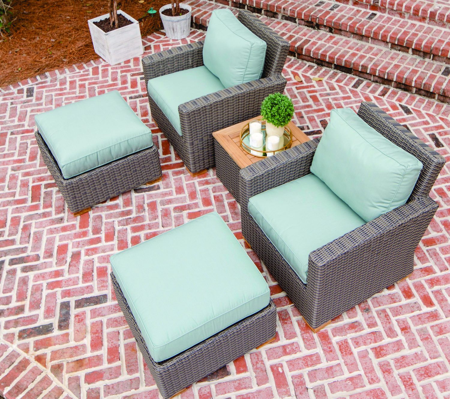 Royal Teak Collection
