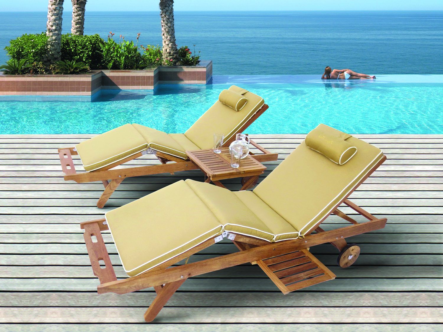 Royal Teak Collection